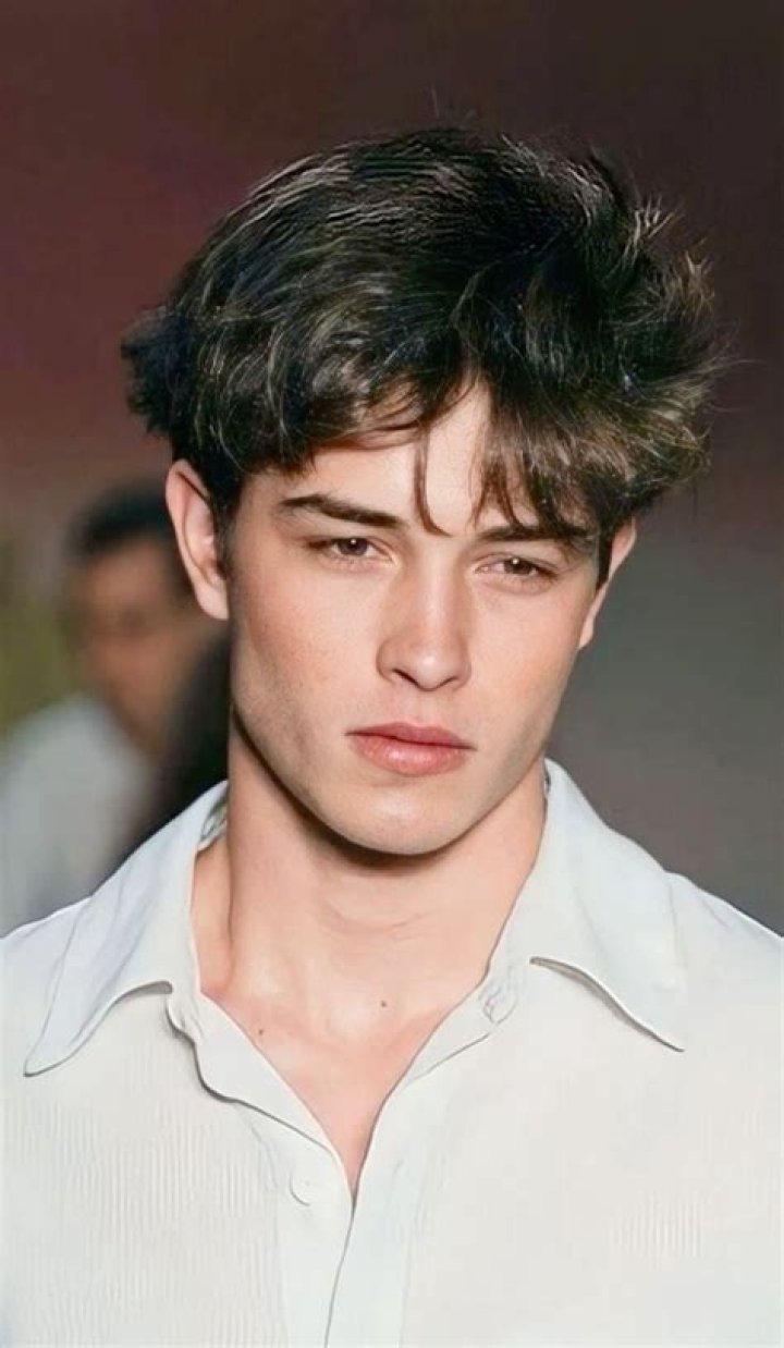 Unveiling The Charisma Of Chico Lachowski: A Rising Star In The Fashion World